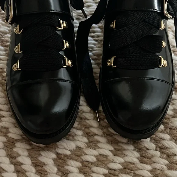 Elegant Black Patent Leather Mr Logan Oxford from The Office of Angela Scott - Picture 10 of 13